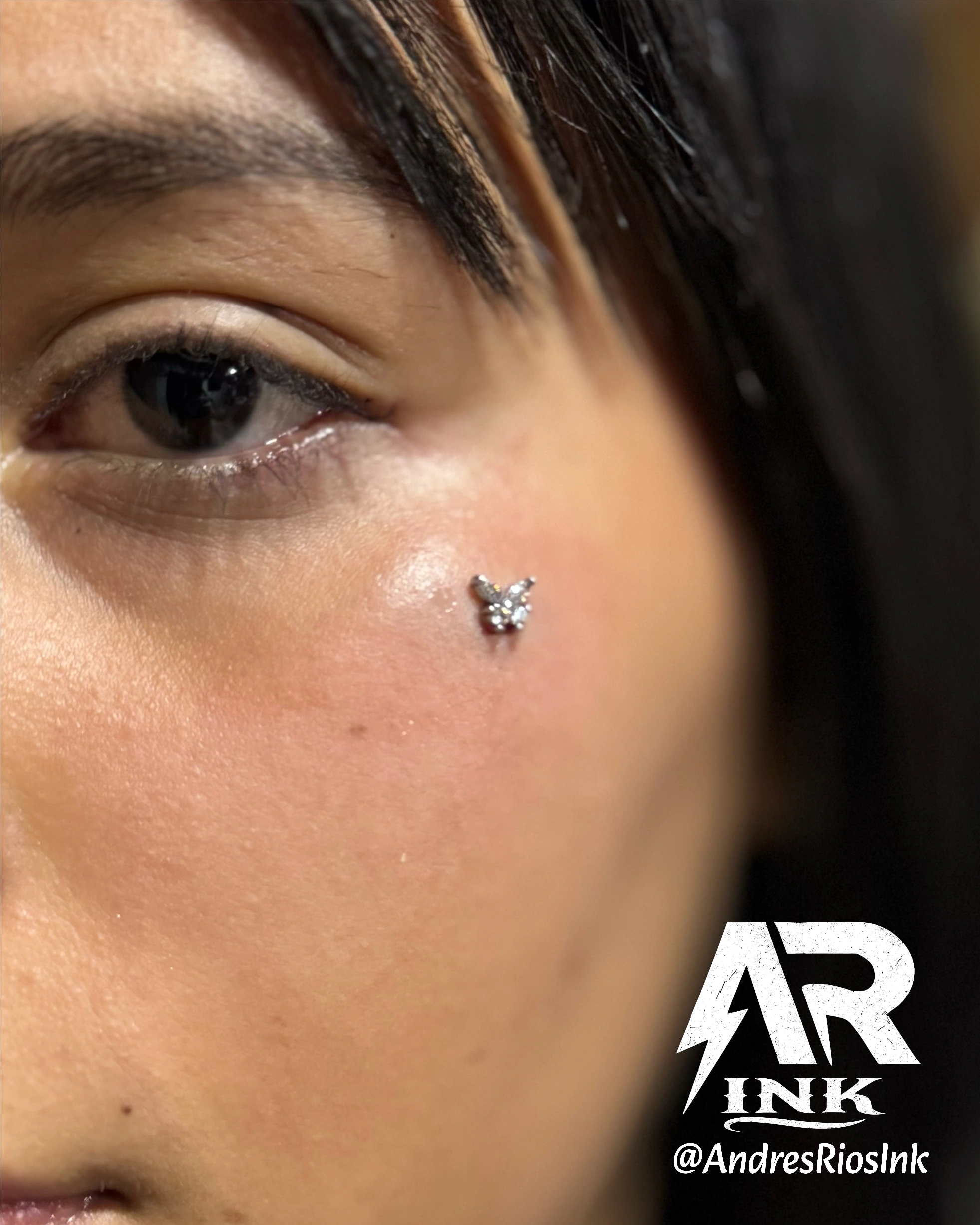 implante-microdermal-mariposa