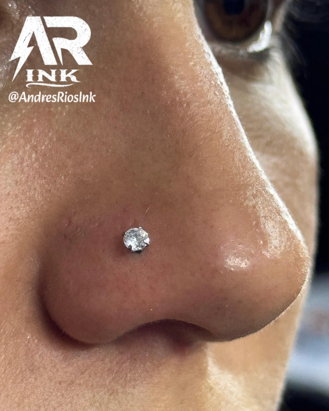 nostril-piercing